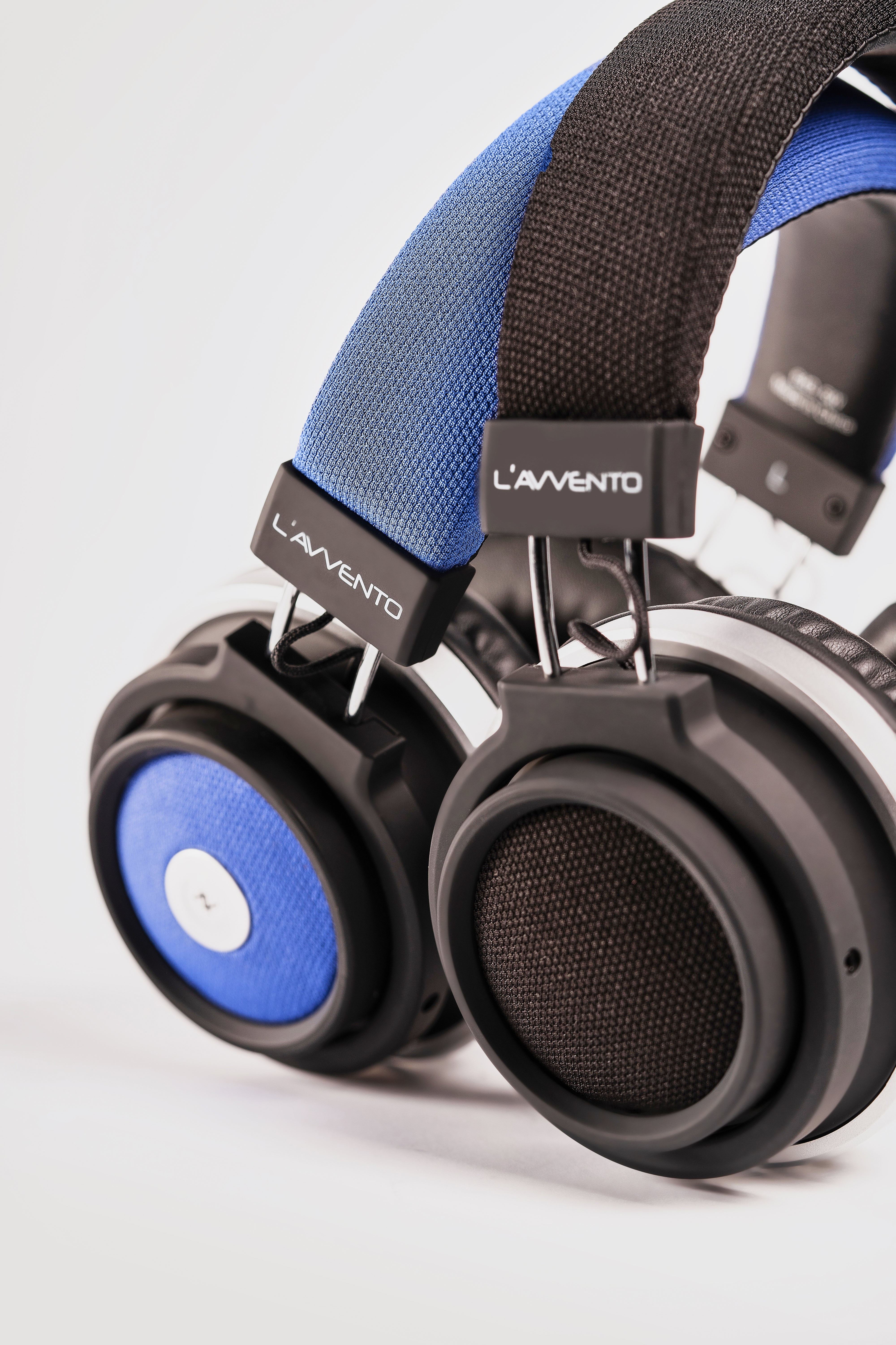 L'avvento Wireless Headphone, Bluetooth 5.0 Headphone,With Metal band and 40mm Speaker size, Padded Leather headband And PU earmuffs. purple