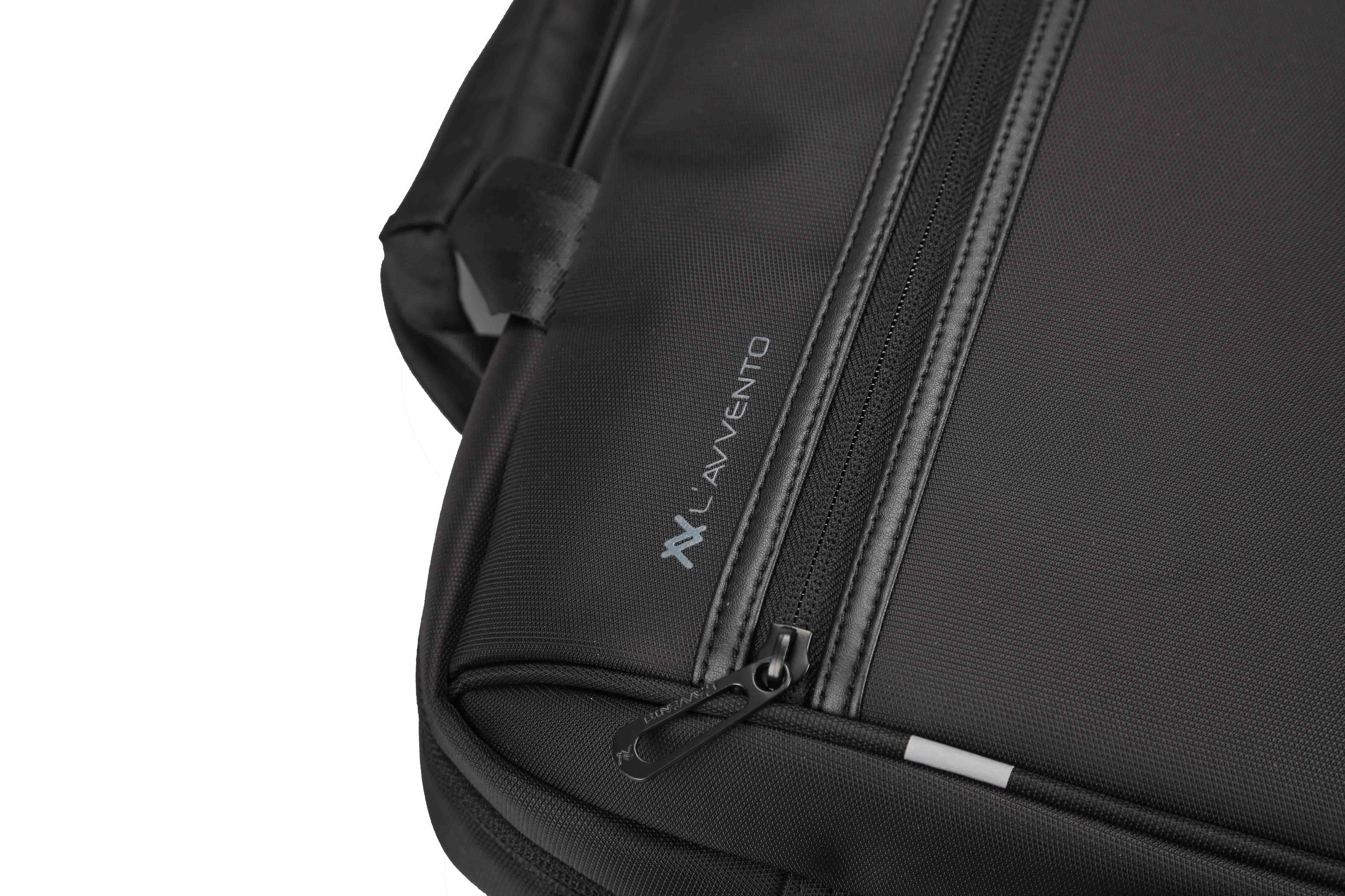 L'avvento Laptop Office Bag, 15.6" Black with L'avvento linning, With two bubble padding at two corner, With Laptop compartment
